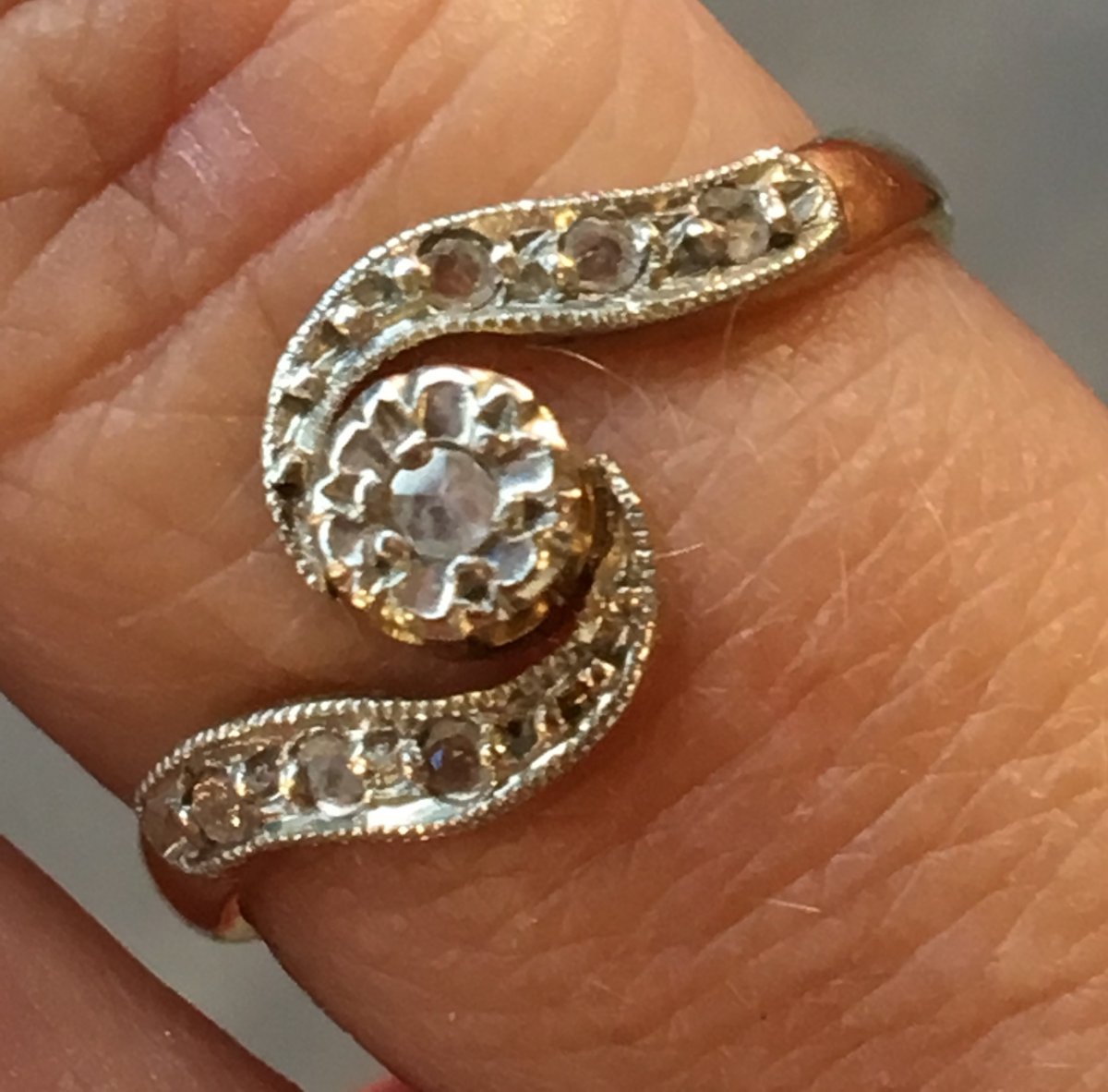 18ct Gold Ring Set With Old Diamonds