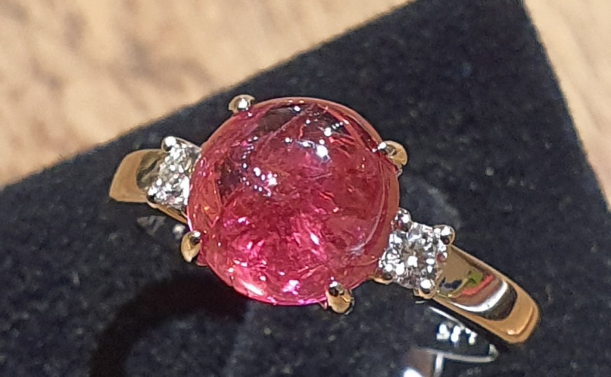 Bague en or 18ct sertie tourmaline et brillants