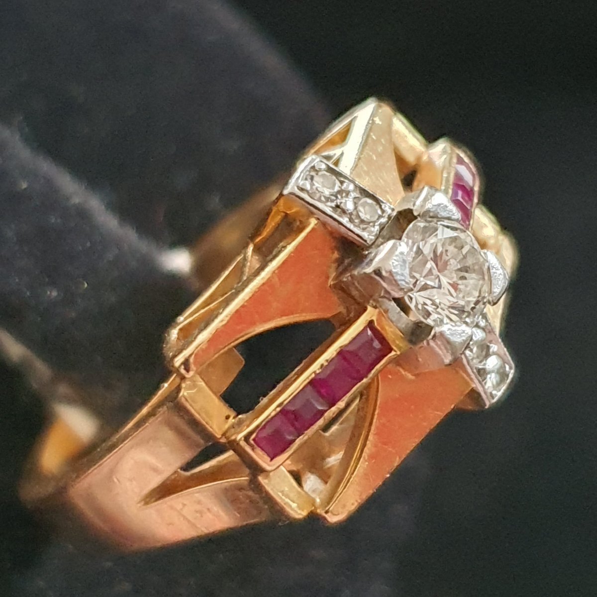 bague en or 18ct sertie de diamants taille ancienne et rubis baguettes -photo-1
