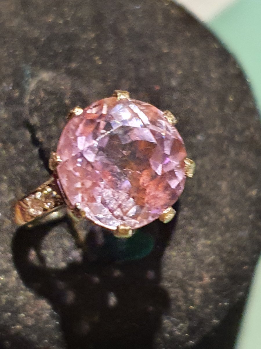 Platinum And Gold Ring Set With Amethyst And Pavé Brilliant-photo-1