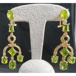 Paire De Boucles D’oreille En Or 18ct Jaune Serties De Péridots Et Brillants 