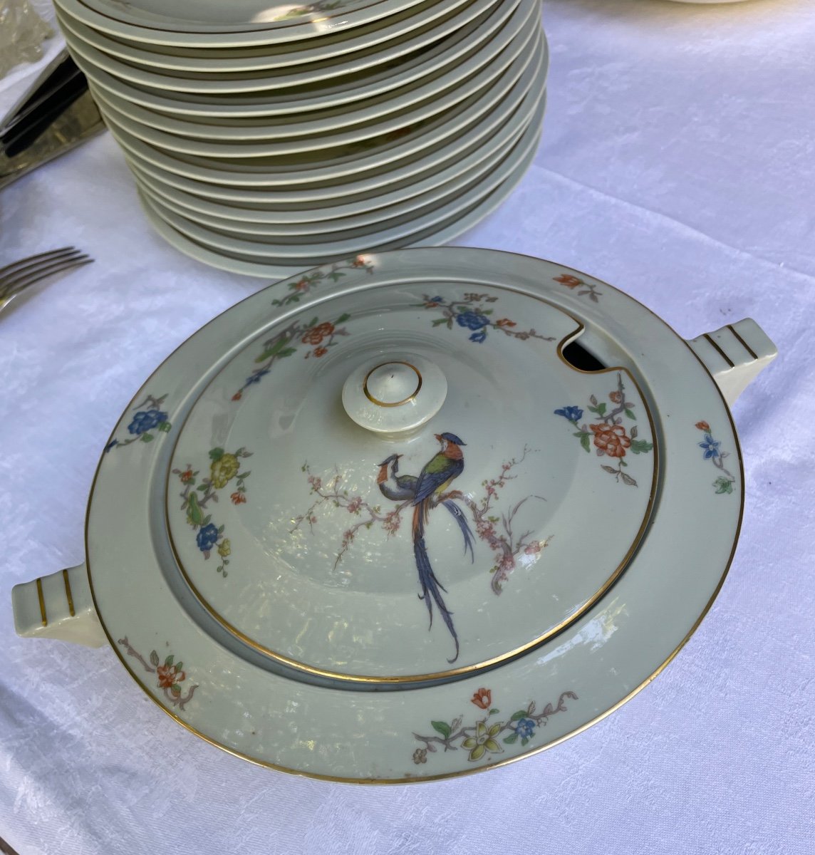 SOUPIÈRE THÉODORE HAVILAND EN  PORCELAINE  DE LIMOGES  FRANCE  CÉLADON PIÈCE DE FORME -photo-1