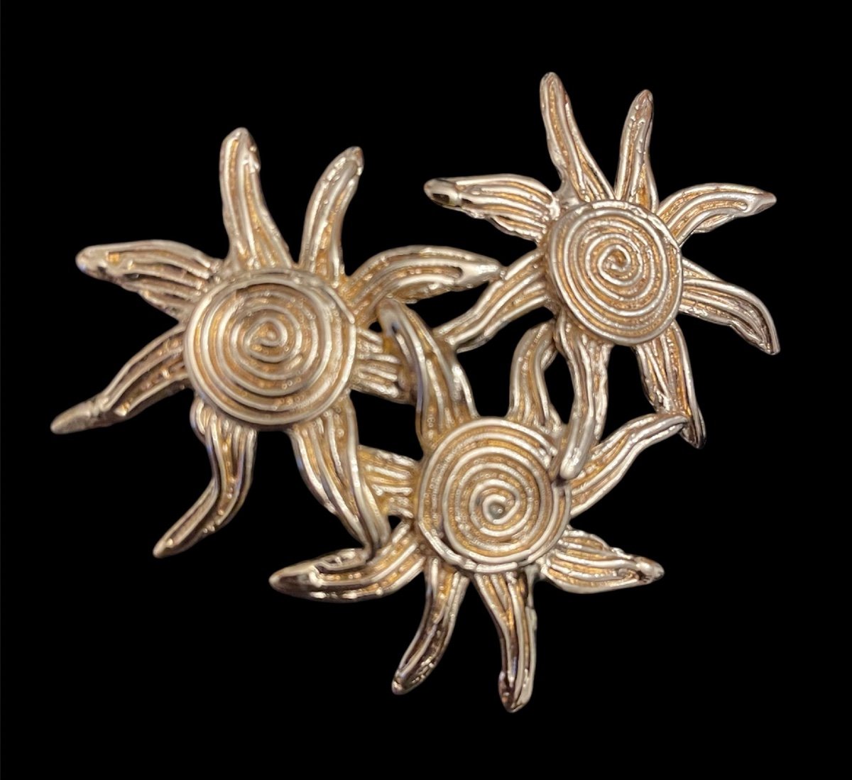 Yves Saint Laurent Couture Brooch Gold Metal Made In France Couture Jewelry Sun Brooch-photo-2