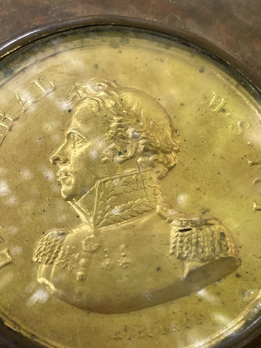 General Foy's Circular Wood And Repoussé Brass Box With Tortoiseshell Lining  -photo-2