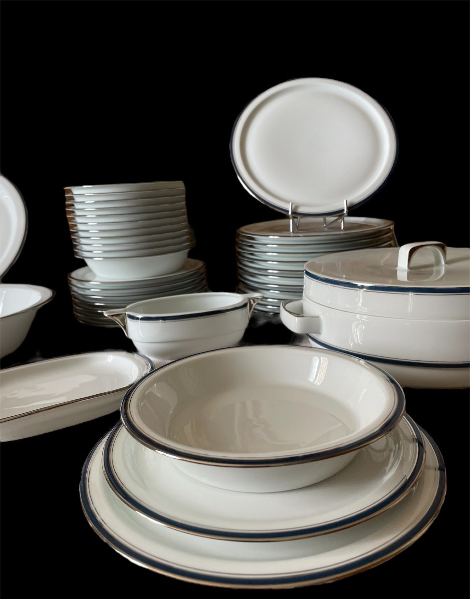 SERVICE DE TABLE HAVILAND MODÈLE SKANDIA  PORCELAINE LISERÉ BLEU ET ARGENT-photo-3