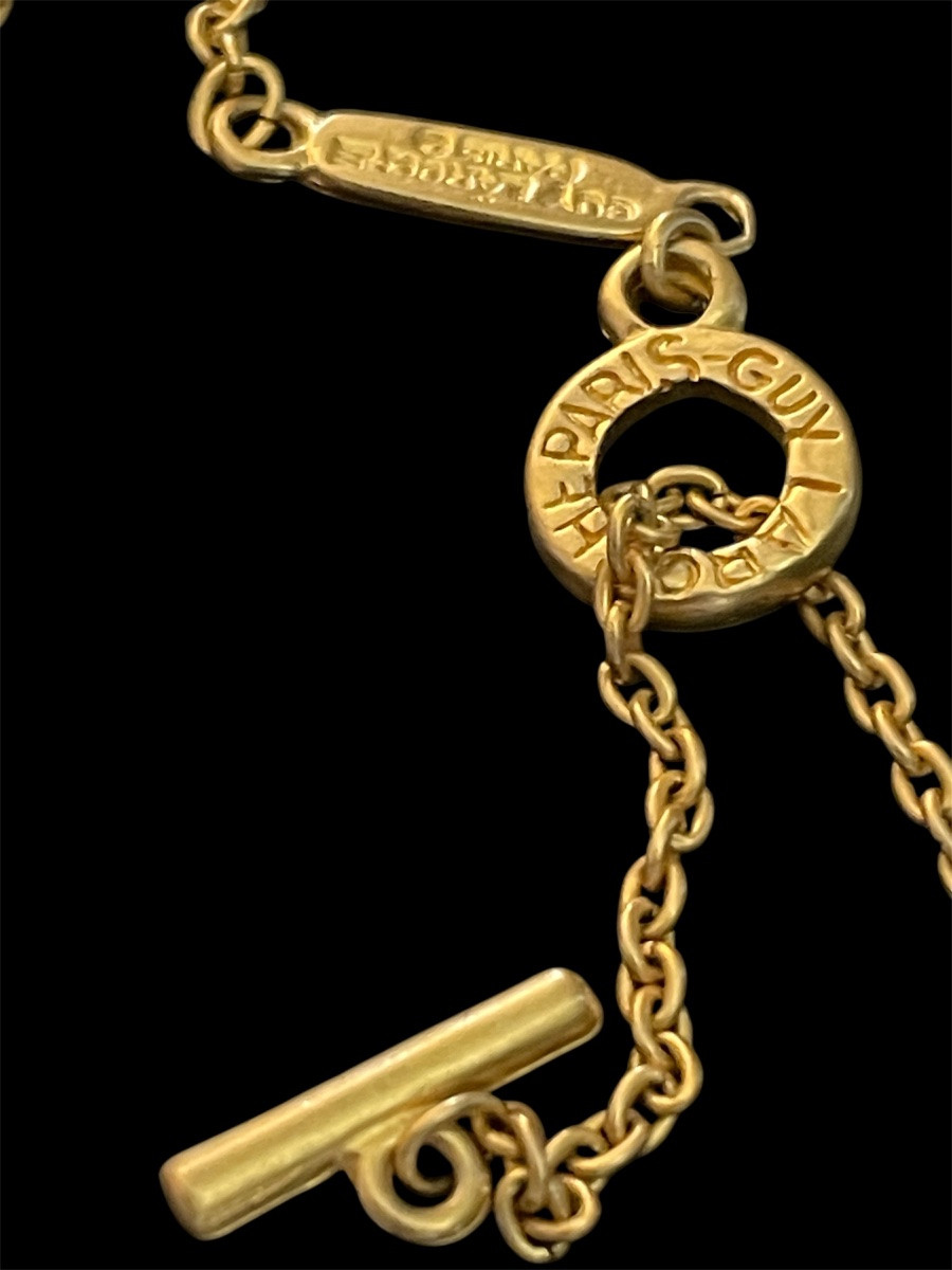 COLLIER  DE LA MAISON GUY LAROCHE EN MÉTAL DORÉ COLLIER PENDENTIF GRIFFÉ BIJOUX COUTURE PARIS -photo-5