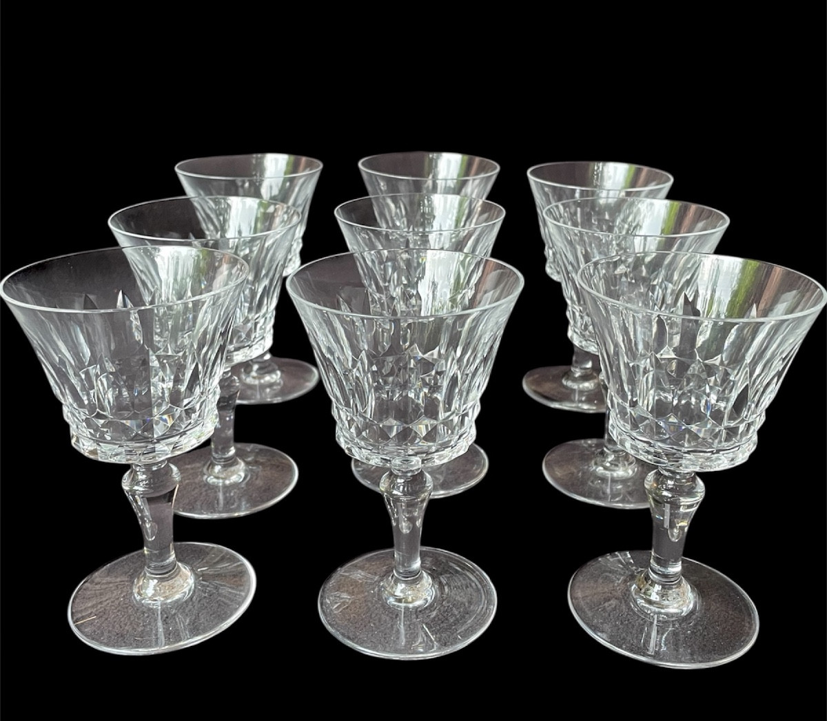 SÉRIE DE 9 VERRES À VIN MODÈLE  PICADILLY DE LA CRISTALLERIE DE BACCARAT SERVICE EN CRISTAL