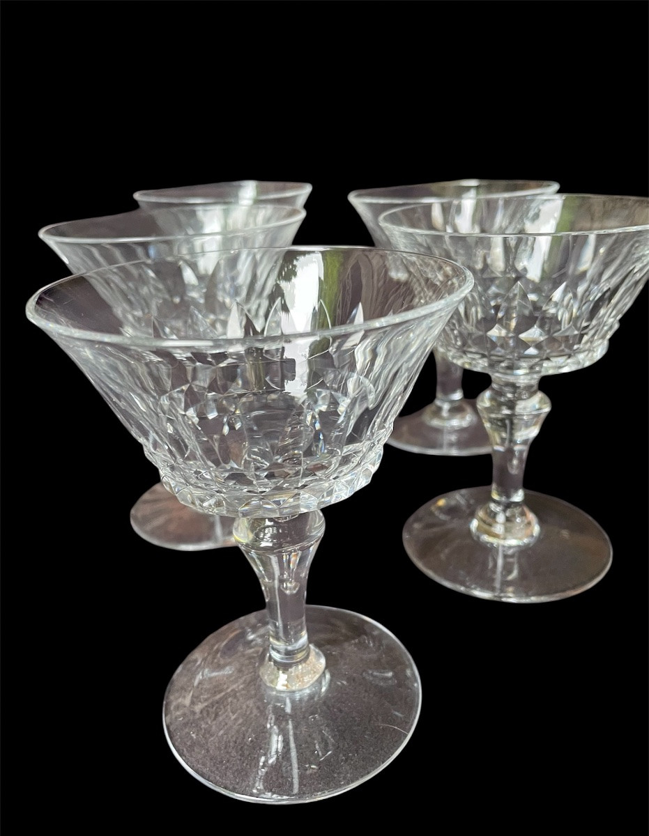 SÉRIE DE 9 COUPES À CHAMPAGNE MODÈLE  PICADILLY DE LA CRISTALLERIE DE BACCARAT SERVICE DE VERRE-photo-3
