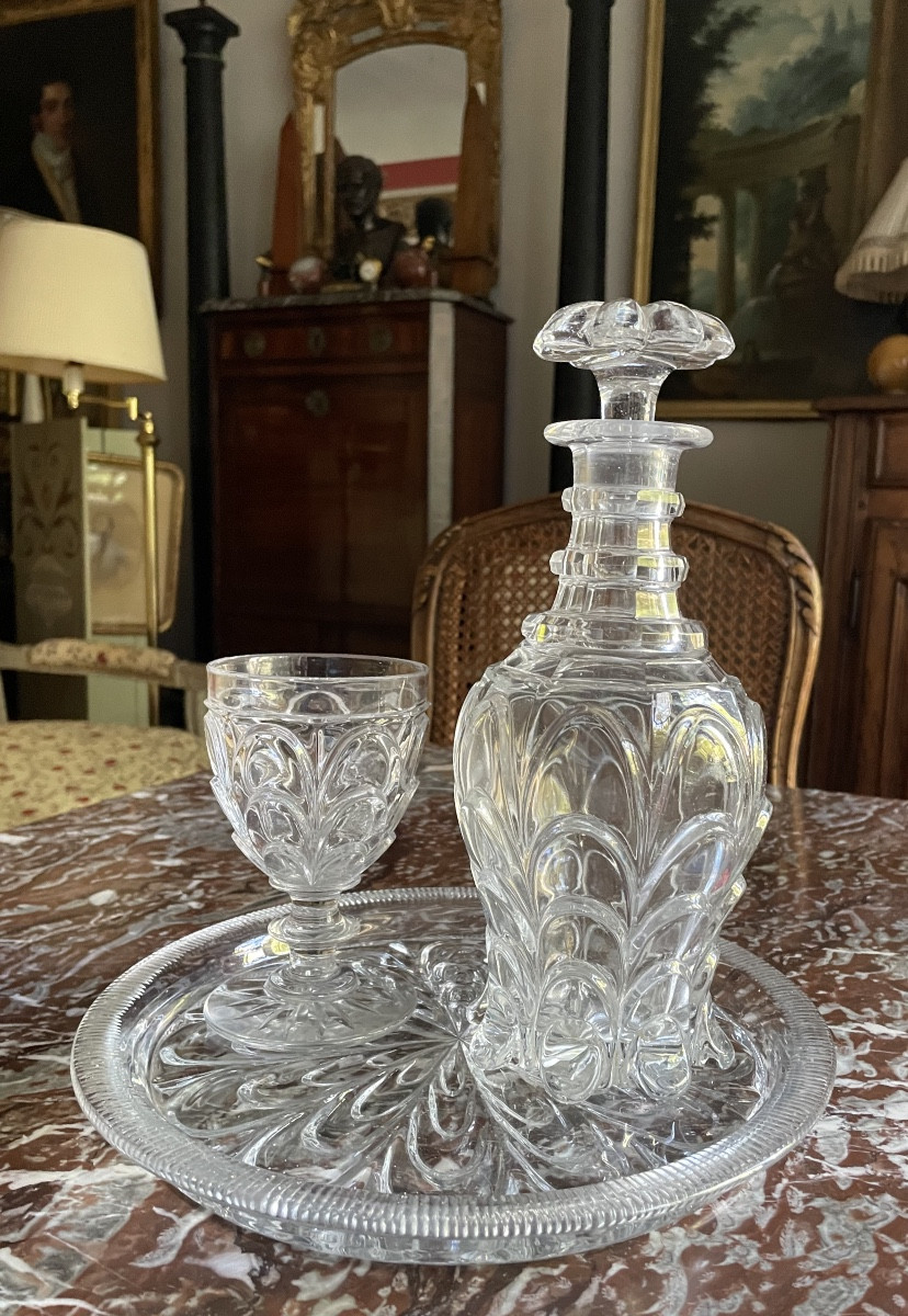 SERVICE DE NUIT EN CRISTAL DE BACCARAT LE CREUSOT  ÉPOQUE.CHARLES X 
