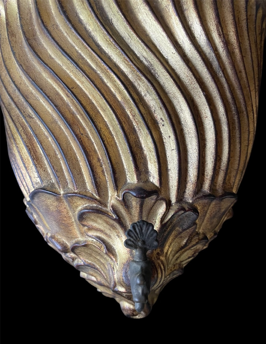 Trompe-l'œil Earthenware Wall Fountain, Gilt Wood, Italian Work, Circa 1950, Louis XVI Style-photo-3