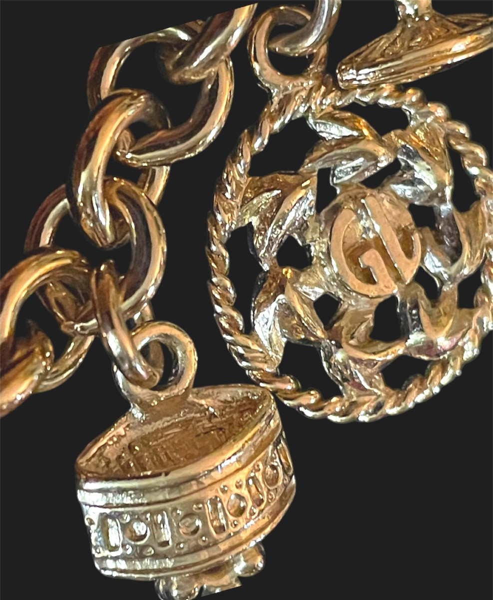 Couture Charm Bracelet From Maison Guy Laroche In Gold Metal With Forçat Links -photo-3