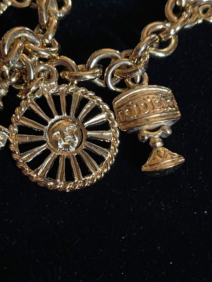 Couture Charm Bracelet From Maison Guy Laroche In Gold Metal With Forçat Links -photo-8