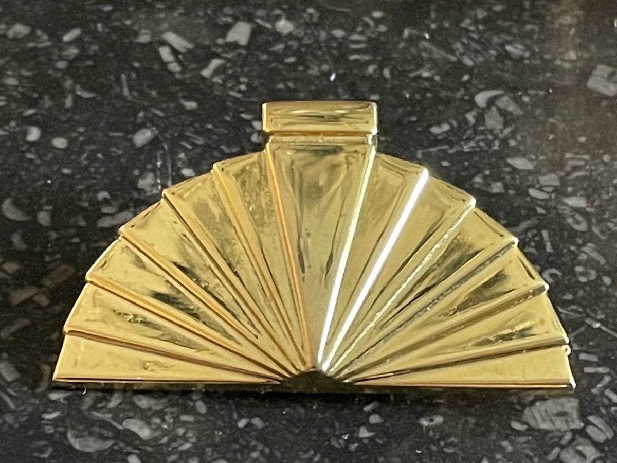 Karl Lagerfeld Designed Fan Brooch Couture Jewelry In Gold Metal 1980s