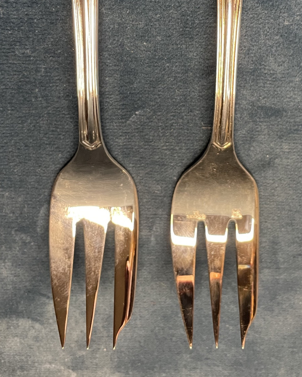 12 FOURCHETTES À GÂTEAU DE LA MAISON ERCUIS MODÈLE CONTOURS VICTORIA  EN MÉTAL ARGENTÉ-photo-3