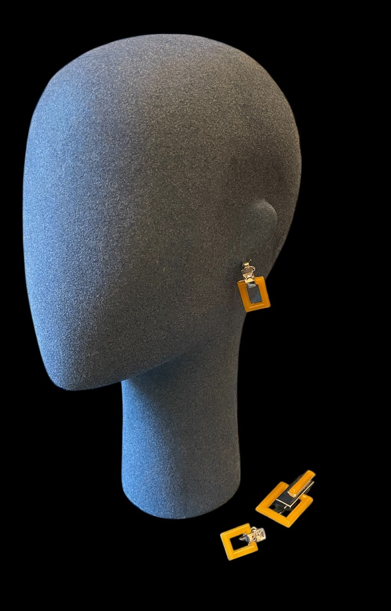 Nina Ricci Couture Set: Clips And Brooch In Silver-plated Metal And Resin, Vintage 1980-photo-1