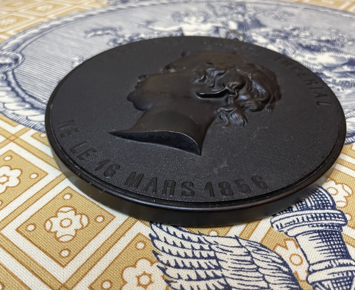 Hardened Wood Medallion, Profile Of The Imperial Prince Louis Napoleon Loulou Napoleon III -photo-1