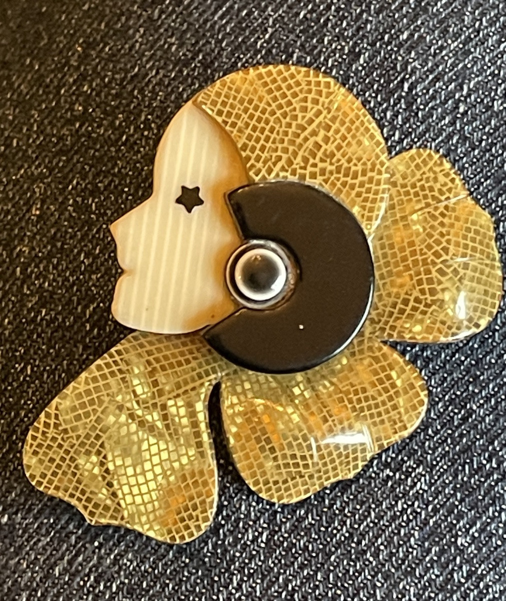 Léa Stein Paris Brooch Elegant Corolle Couture Jewelry -photo-1