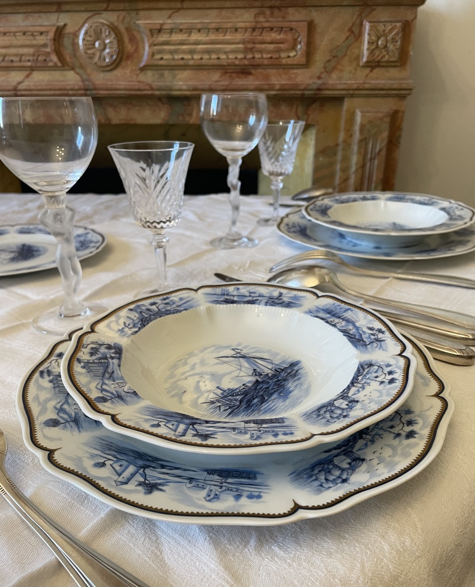 Maison Haviland Colisée Model 47-piece Dinnerware Limoges Porcelain France-photo-3