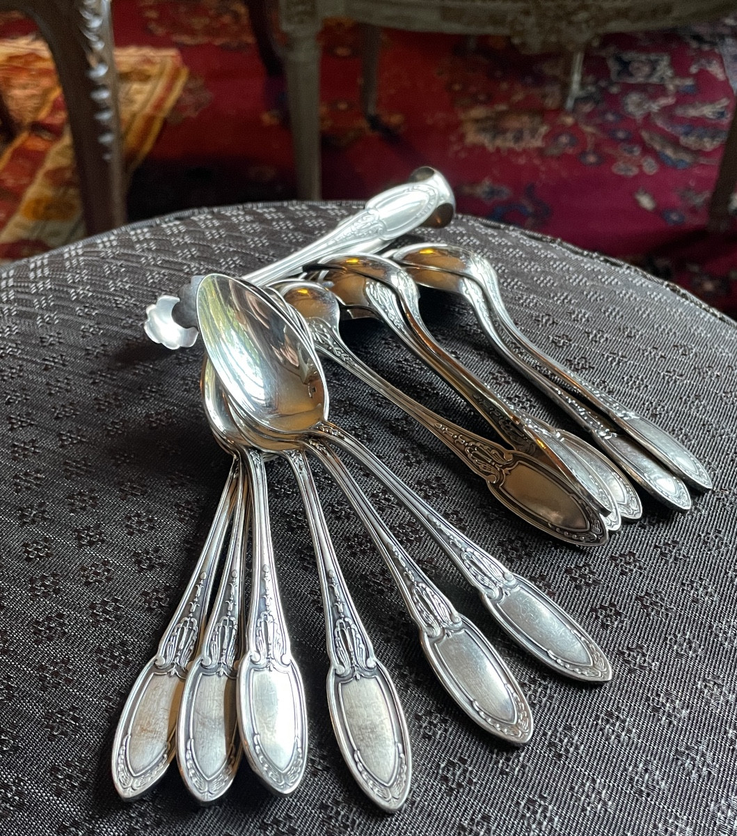 12 Ercuis House Silver-plated Metal Coffee Spoons And Sugar Tongs, Empire Silverware Pattern 