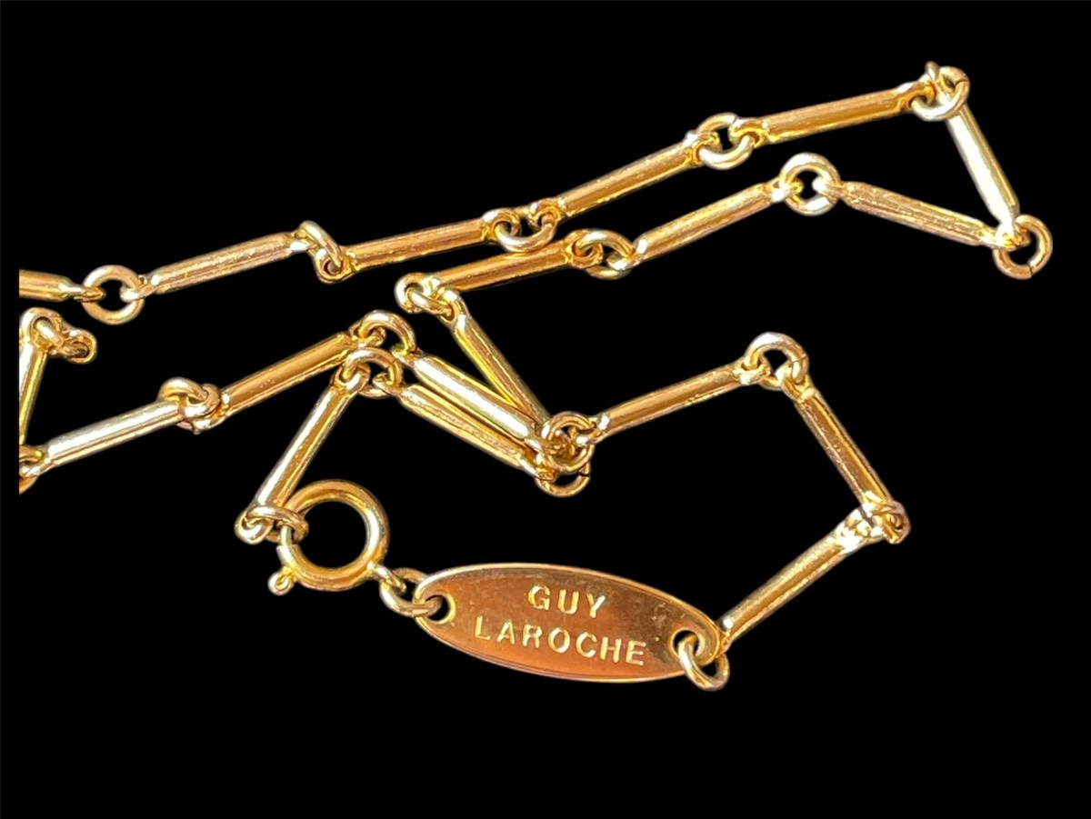 COLLIER DE LA MAISON GUY LAROCHE EN MÉTAL DORÉ ET RÉSINE AMBRÉE  BIJOUX COUTURE PARIS -photo-1