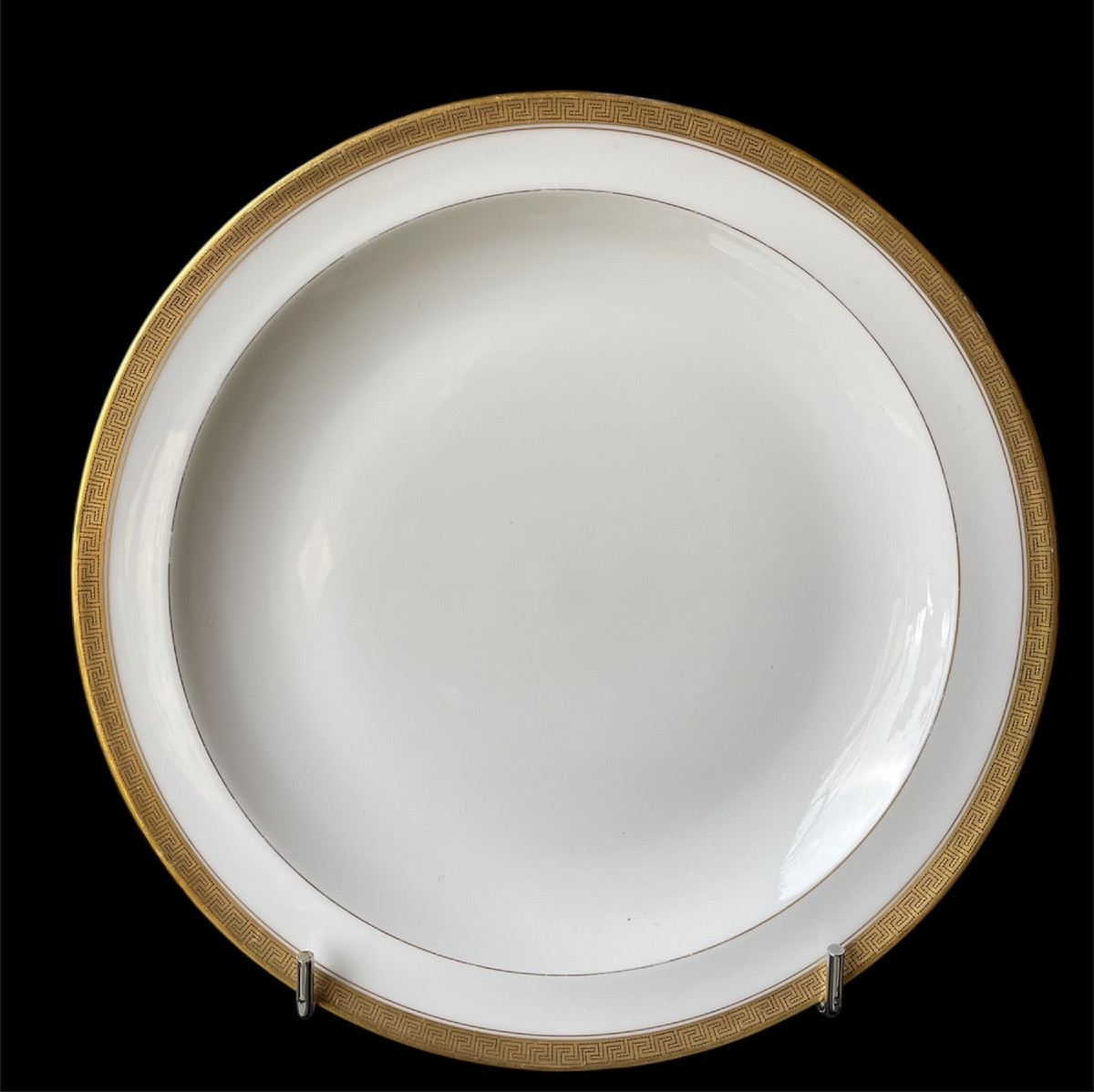 Limoges Porcelain Dinner Service By Maison Vignaud, With A Gilded Greek Geometric Frieze-photo-2