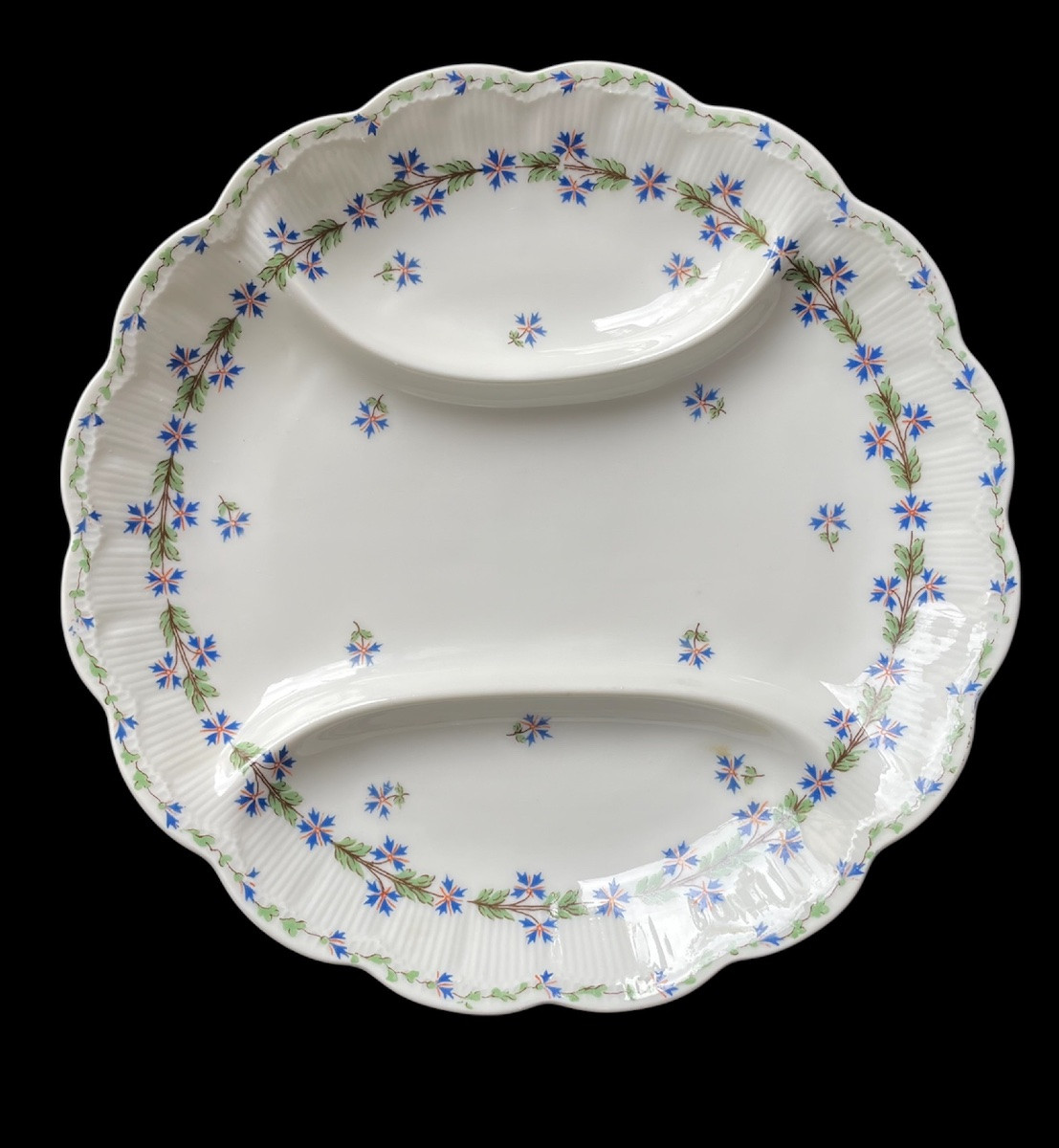 12 ASSIETTES À ASPERGES THÉODORE HAVILAND MODÈLE  AUX BLEUETS   PORCELAINE DE LIMOGES  BARBEAUX-photo-2