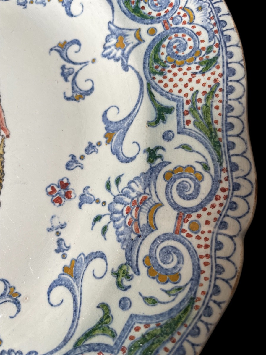 ASSIETTES EN FAÏENCE DE GIEN ARMORIE DE LA FAMILLE DE ROUGÉ COURONNE DE MARQUIS NOBLESSE BLASON-photo-3