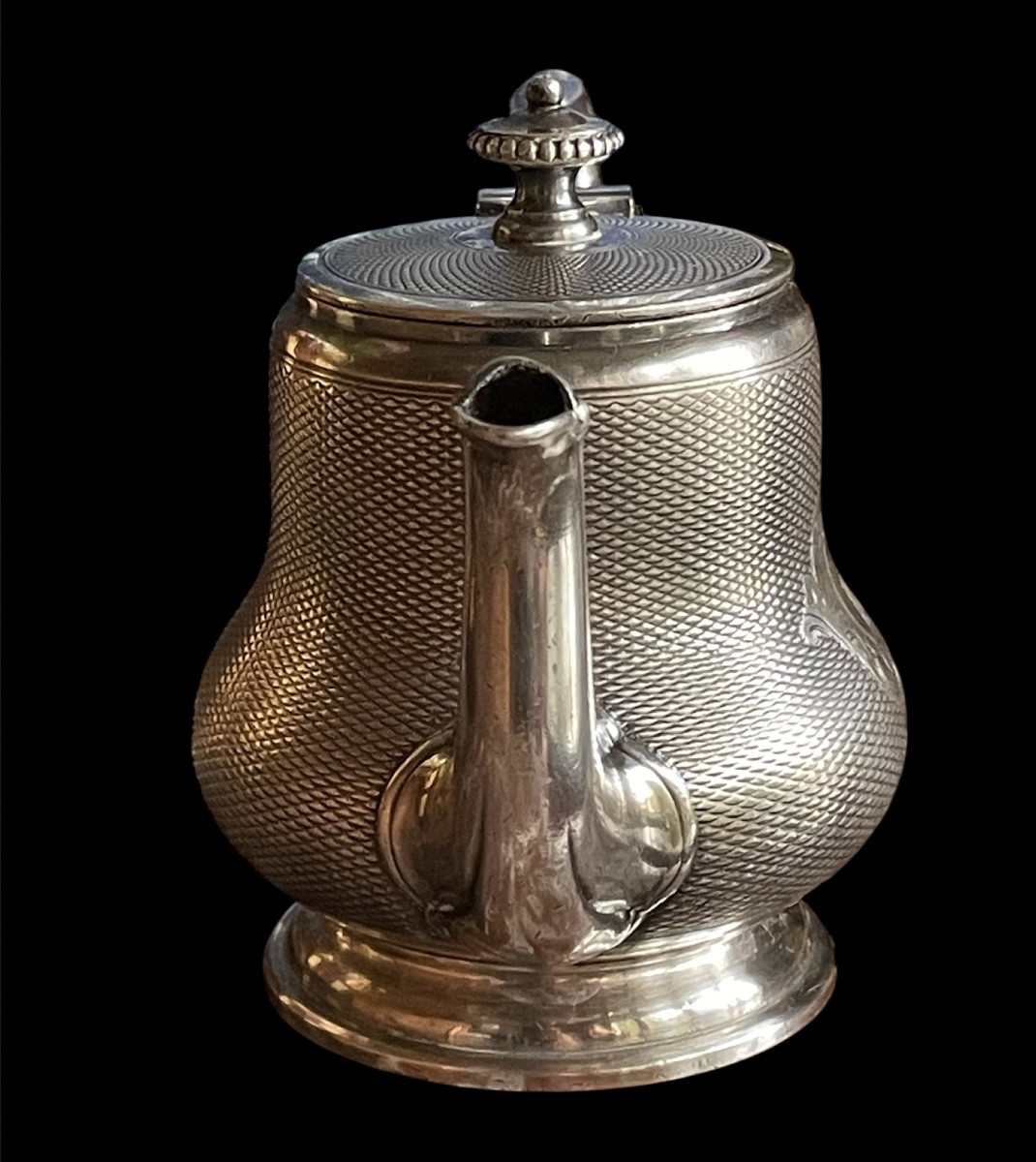 THÉIÈRE ÉGOISTE EN MÉTAL ARGENTÉ DE L'ORFÈVRE KRUPP BERNDORF GRAVÉE D'UNE COURONNE IMPÉRIALE -photo-3