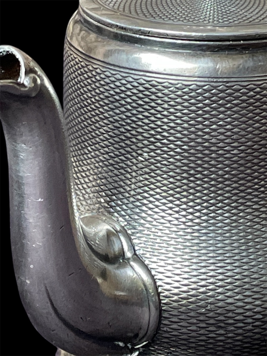 THÉIÈRE ÉGOISTE EN MÉTAL ARGENTÉ DE L'ORFÈVRE KRUPP BERNDORF GRAVÉE D'UNE COURONNE IMPÉRIALE -photo-5