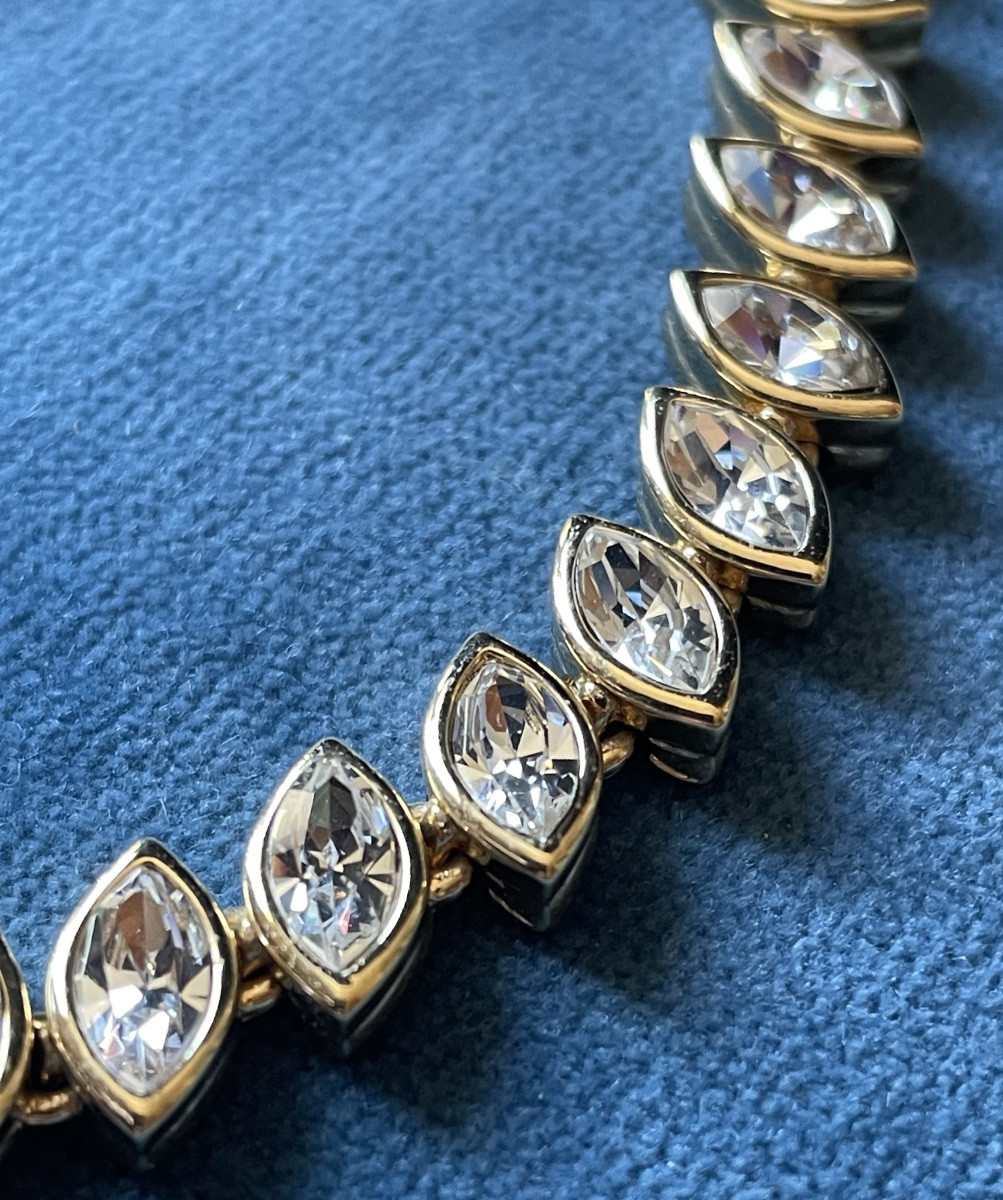 Nina Ricci Couture Bracelet In Gold-plated Metal And Rhinestones - Vintage Style Jewelry-photo-3