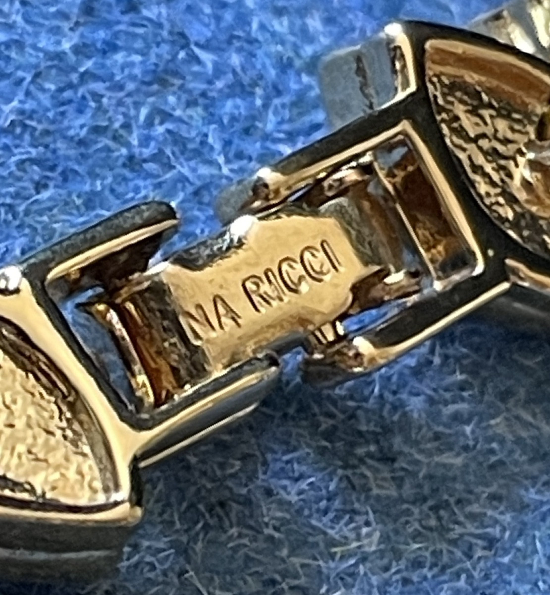 Nina Ricci Couture Bracelet In Gold-plated Metal And Rhinestones - Vintage Style Jewelry-photo-2