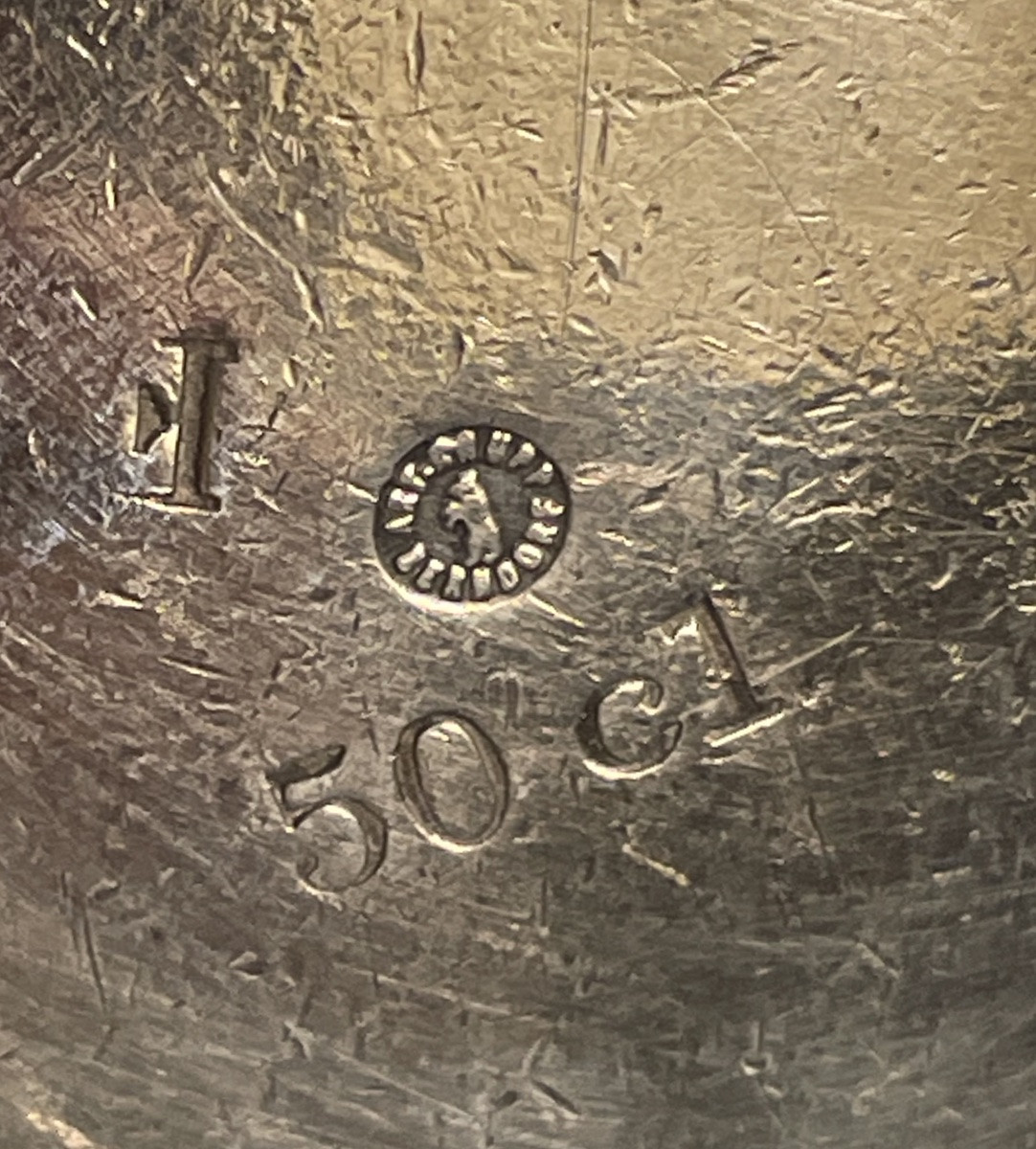 POT À LAIT  AUX CHIFFRES  D'HENRI V COMTE DE CHAMBORD SOUVENIR HISTORIQUE NOBLE COURONNE -photo-7