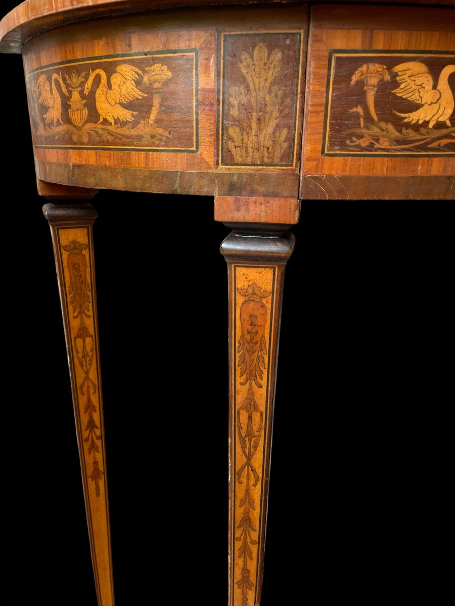 CONSOLE DEMI-LUNE MARQUETÉE TRAVAIL ITALIEN DU XIX ÈME SIÈCLE DANS LE GOÛT NÉO-CLASSIQUE-photo-2