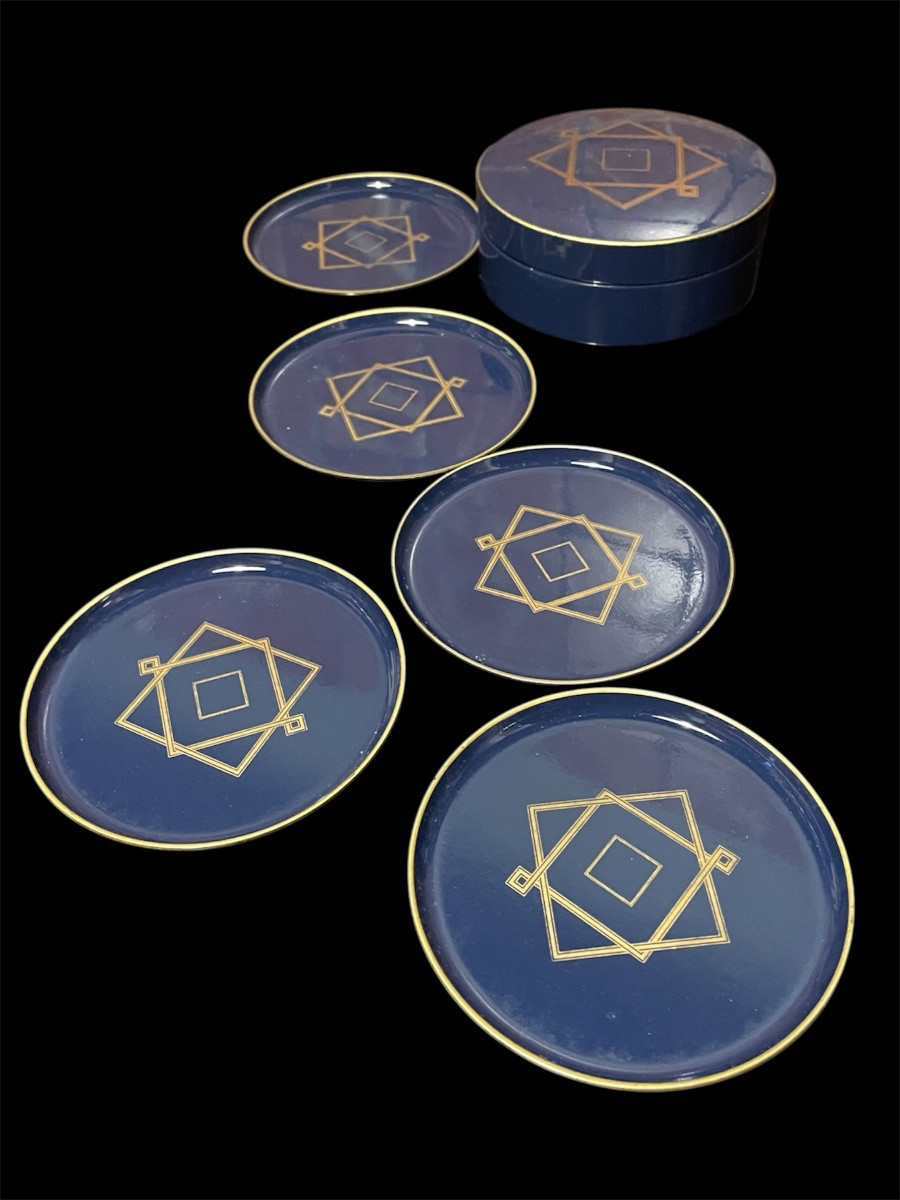COFFRET DE DESSOUS DE VERRE EN LAQUE DE LA MAISON CHRISTOFLE  STYLE ART DÉCO  BLEU NUIT BOÎTE 