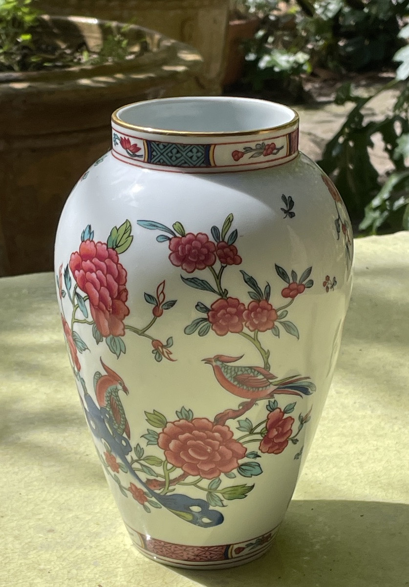 VASE DE LA MAISON BERNARDAUD EN PORCELAINE DE LIMOGES DÉCOR ASIATIQUE AUX OISEAUX -photo-4