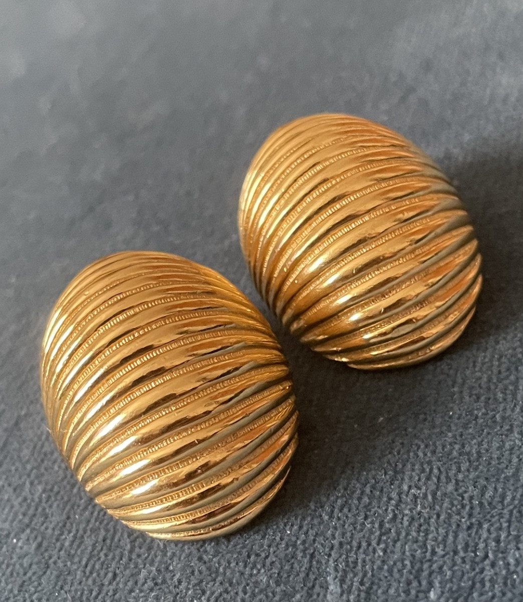 Couture Clip Earrings From The House Of Christian Dior In Gold-plated Metal 1970-1980-photo-8