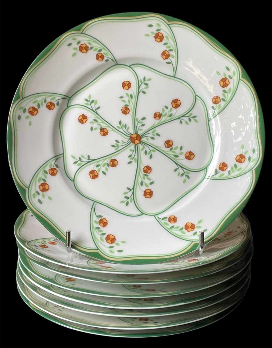 SÉRIE DE 8  ASSIETTES À GÂTEAU MODÈLE LOTUS  DE LA  MAISON HAVILAND  PORCELAINE  -photo-3