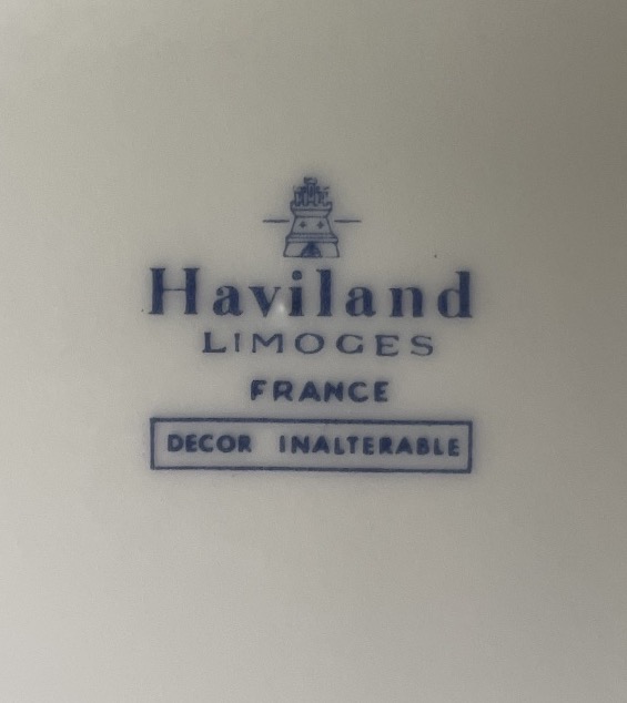 SÉRIE DE 8  ASSIETTES À GÂTEAU MODÈLE LOTUS  DE LA  MAISON HAVILAND  PORCELAINE  -photo-4