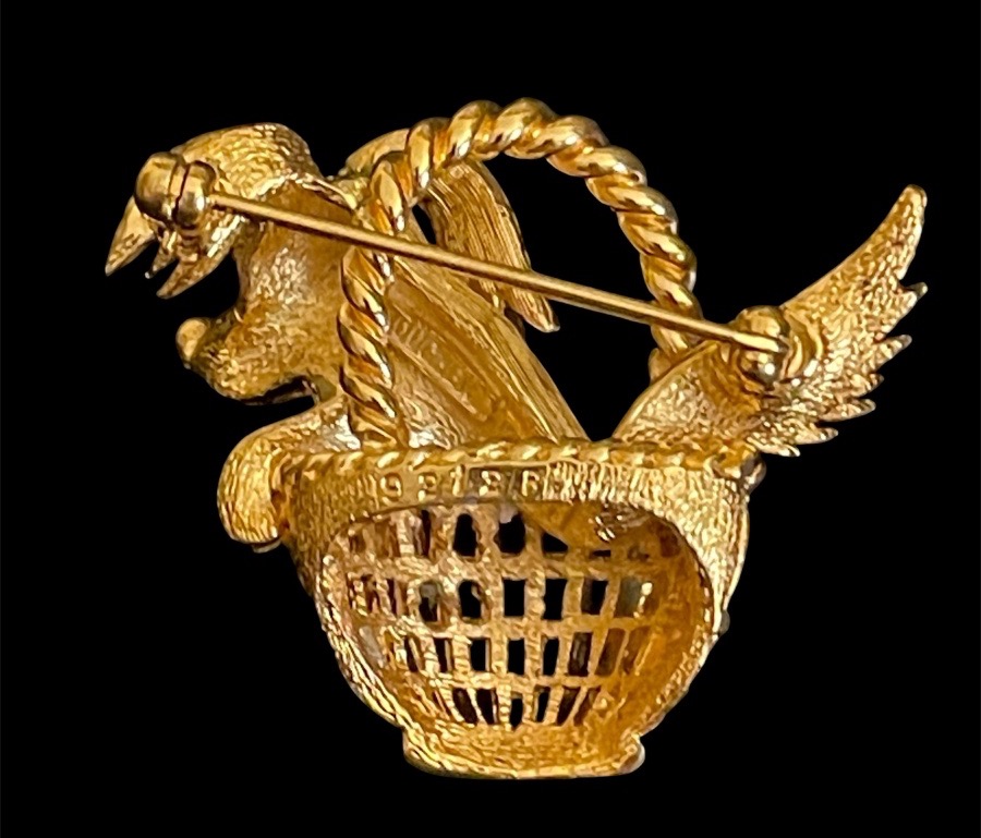 BROCHE BESTIAIRE TECKEL DE LA MAISON MARCEL BOUCHER EN MÉTAL DORÉ ET PIERRES ROUGES -photo-4