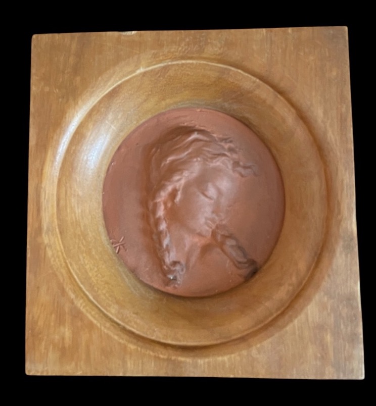MÉDAILLON EN TERRE CUITE PAR KOOS VAN DER KAAIJ  PROFIL DE JEUNE VERS 1950 1960-photo-3