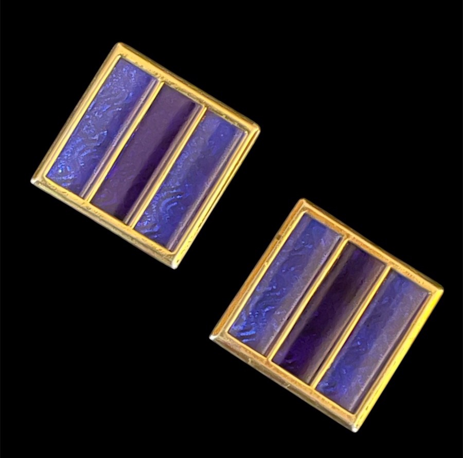 BOUCLES D'OREILLES CLIPS  DE LA MAISON CHRISTIAN DIOR  EN MÉTAL DORÉ  ET ÉMAIL ANNÉES 1980-1990-photo-1