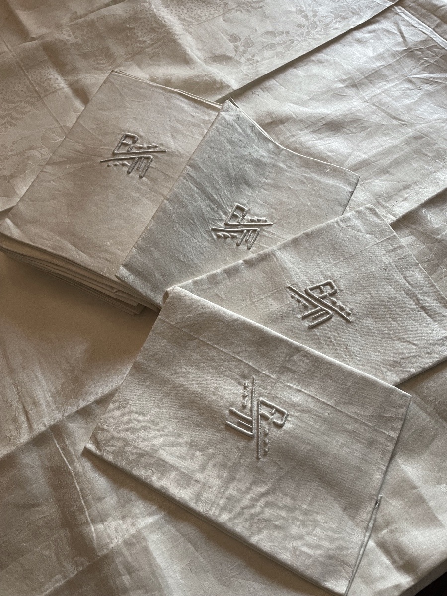 SERVICE DE TABLE EN FIL DE LIN DAMASSÉ MONOGRAMME E.M NAPPE ET 12 SERVIETTES VERS  1930-1940-photo-4