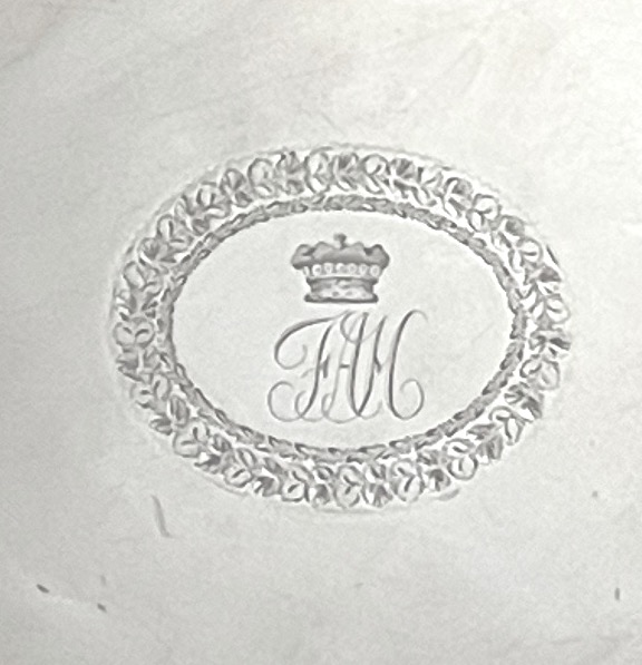 SURTOUT DE TABLE OVALE EN MÉTAL ARGENTÉ À LA COURONNE DE VICOMTE ANGLAIS ARISTOCRATIE NOBLESSE-photo-2