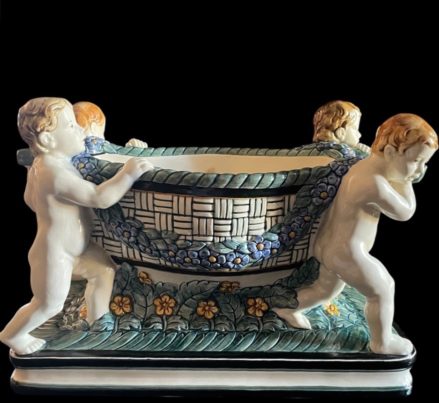 Art Nouveau (jugendstil) Majolica Planter, Manufaktur Karlsruhe, Circa 1905–1908 
