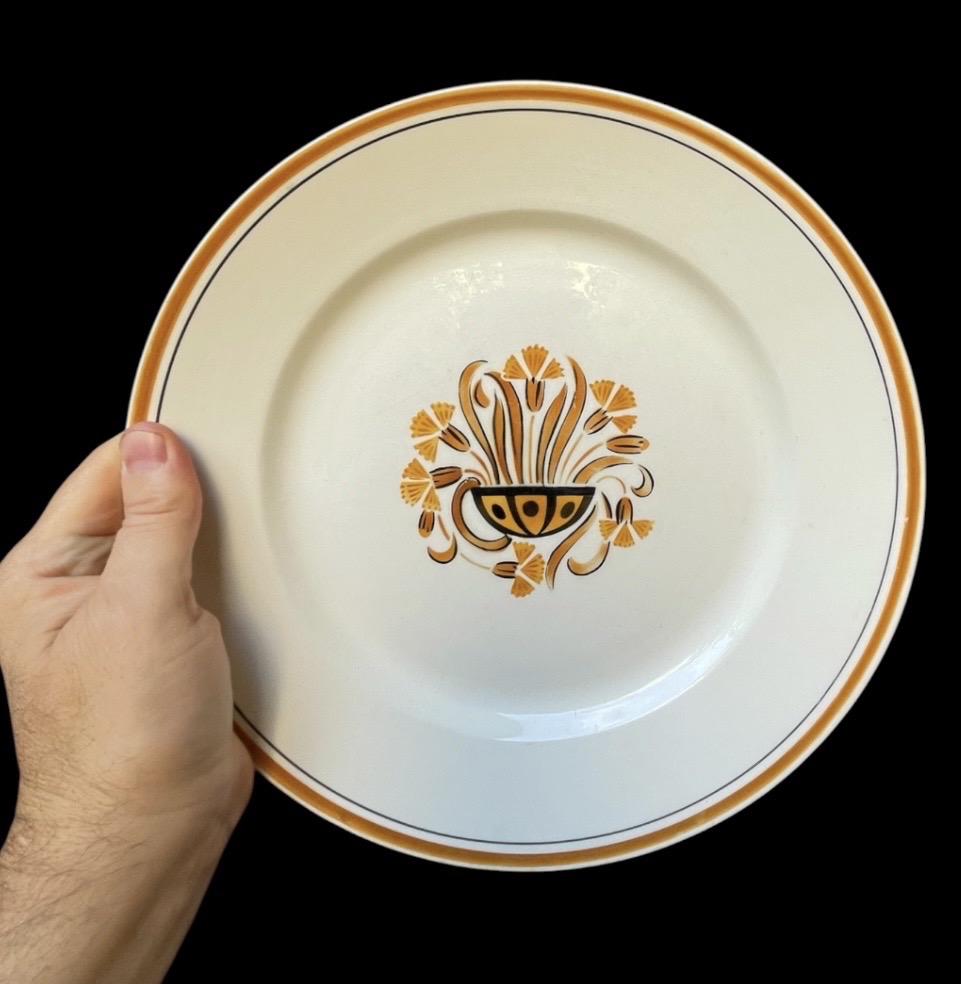 57-piece Creil And Montereau Earthenware Tableware Set, "œillet" Model, Art Deco Style, Circa 1-photo-3