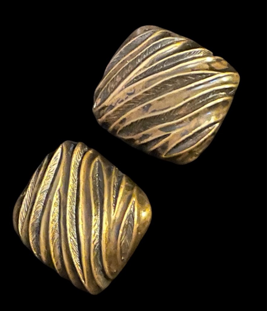 PAIRE DE BOUCLES D'OREILLES CLIPS COUTURE MODELE ARTY DE LA MAISON YVES SAINT LAURENT 1980  YSL-photo-3