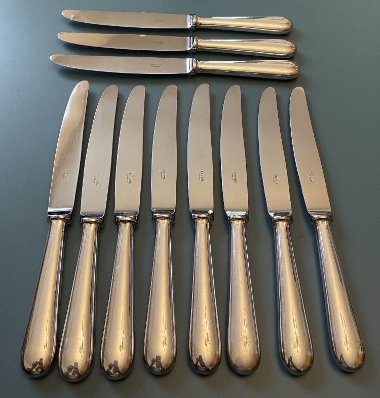 Set Of 11 Table Knives By Ercuis  Silver-plated Metal, "baguette" Model, Silverware