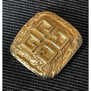 Givenchy Couture Brooch In Gold-tone Metal