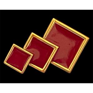 BROCHE DE LA MAISON LANVIN PARIS GÉOMÉTRIQUE ÉMAIL ROUGE ET MÉTAL DORÉ