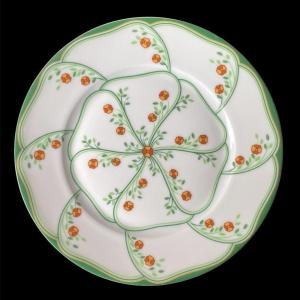 SÉRIE DE 8  ASSIETTES À GÂTEAU MODÈLE LOTUS  DE LA  MAISON HAVILAND  PORCELAINE  